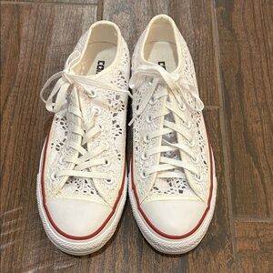 Converse White Lace Converse Women’s